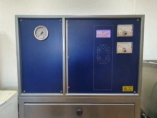 003. KEIG, s.r.o. - Laboratorní zařízení včetně nábytku - soubor movitého majetku