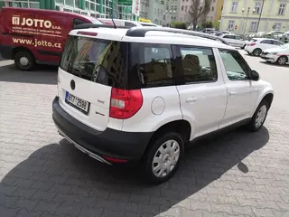 28. e-aukce ČEZ ŠKODA YETI, RZ 8T72598_opakovaná