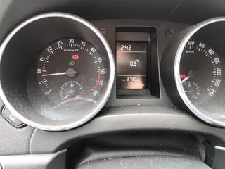 28. e-aukce ČEZ ŠKODA YETI, RZ 8T72598_opakovaná