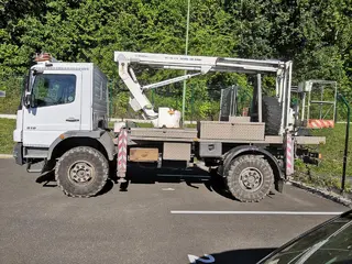 34. e - aukce ČEZ MERCEDES ATEGO, RZ 8T91247