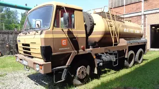48. e - aukce ČEZ TATRA T815 - N3 spec. cisternový, RZ 8T06045