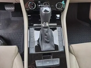 49. e - aukce ČEZ Škoda Superb Combi Style 2,0 TDI, RZ 1TS1476