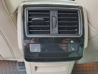 49. e - aukce ČEZ Škoda Superb Combi Style 2,0 TDI, RZ 1TS1476