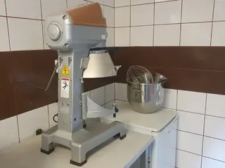 Série LETMO 01 Kuchyňský robot, typ RM 200H