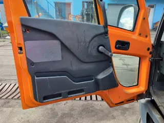 01. MULTICAR FUMO, RZ 5U76038