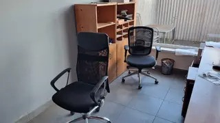 RAF Stavby 01. Nábytek a vybavení kanceláře