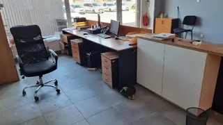 RAF Stavby 01. Nábytek a vybavení kanceláře