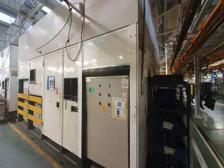 01. Robotické pracoviště ABB pro svařování s otočným pracovním stolem.