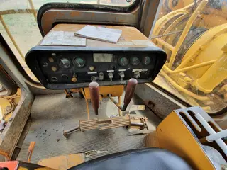 01. Trubkoukladač KOMATSU D 155 C1, nr. 23289