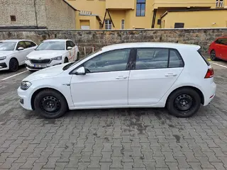 VŘ č. 11 ČEZ VOLKSWAGEN GOLF 100kW 136 PS e-Golf, RZ EL335AB