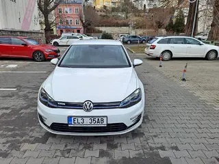 VŘ č. 11 ČEZ VOLKSWAGEN GOLF 100kW 136 PS e-Golf, RZ EL335AB