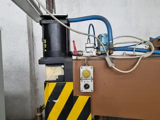 C-Mec 018 Bodová svářečka s vodním chlazením