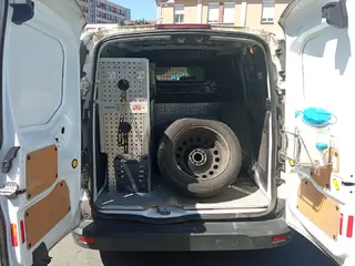 32. e - aukce ČEZ FORD TRANSIT CONNECT, RZ 9T57881