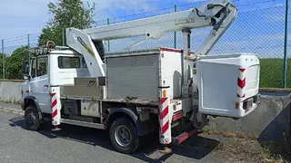 47. e - aukce ČEZ MERCEDES BENZ VARIO 816DA 4X4 S PLOŠINOU, RZ 8T72562