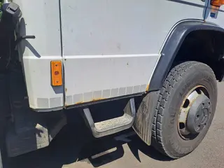 48. e - aukce ČEZ MERCEDES BENZ 816 DA VARIO - PLOŠINA, RZ 1TF8560