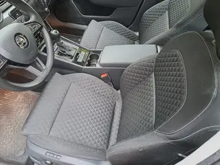 50. e - aukce ČEZ Škoda Superb Grt STY, RZ 1TF6726