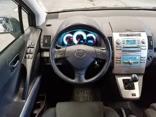 02. KEIG, s.r.o. - Nákladní automobil Toyota Corolla Verso