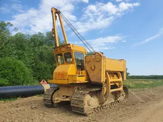 02. Trubkoukladač KOMATSU D155C1, nr. 23481