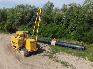 02. Trubkoukladač KOMATSU D155C1, nr. 23481