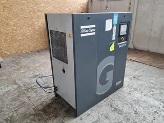 C-Mec Kladno 021 vzduchový kompresor ATLAS COPCO GA 5 vč. tlakové nádoby