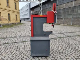 C-Mec 271 hydraulický bodový lis Haeger 618PLUS-H