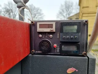 C-Mec 271 hydraulický bodový lis Haeger 618PLUS-H