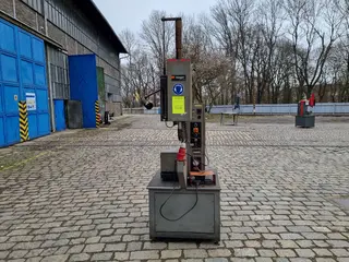 C-Mec 274 hydraulický bodový lis Haeger