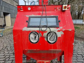 C-Mec 028 tryskací box S.A.F. Praha PTZ 140/OP-1V