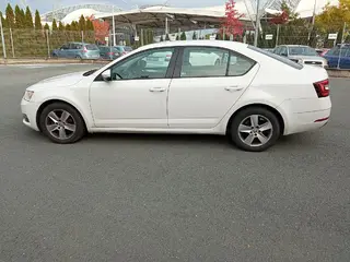 35. e-aukce ČEZ ŠKODA OCTAVIA, RZ 1TI2043