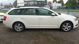 49. e - aukce ČEZ Škoda Octavia Combi Ambition 1,6 TDI, RZ 1TI4996
