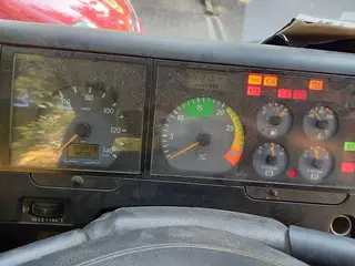50. e - aukce ČEZ MERCEDES BENZ VARIO 816DA 4X4 S PLOŠINOU, RZ 8T58149