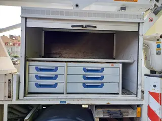 50. e - aukce ČEZ MERCEDES BENZ VARIO 816DA 4X4 S PLOŠINOU, RZ 8T58149