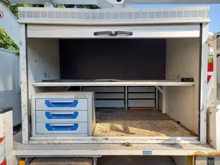 50. e - aukce ČEZ MERCEDES BENZ VARIO 816DA 4X4 S PLOŠINOU, RZ 8T58149
