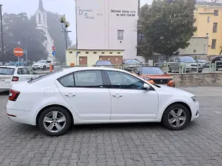 52. e - aukce ČEZ Škoda Octavia Ambition 1,6 TDI, RZ 1TI2049