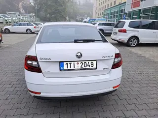 52. e - aukce ČEZ Škoda Octavia Ambition 1,6 TDI, RZ 1TI2049