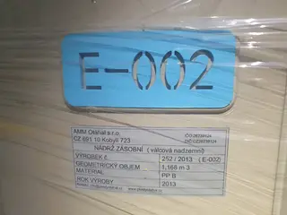 03. E-dražba nádrží plastových a nerezových