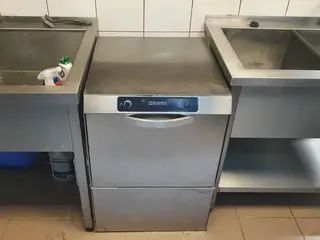 Série LETMO 03 Myčka na nádobí, typ N700F PS DIGIT2