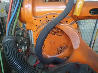 03. Robotické pracoviště pro bodové svařování