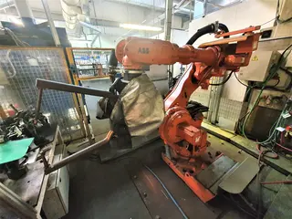 03. Robotické pracoviště pro bodové svařování