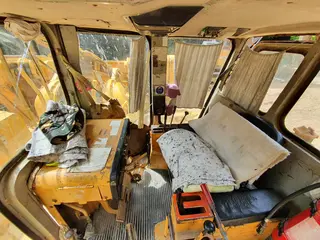 03. Trubkoukladač KOMATSU D 155 C1, nr. 23482