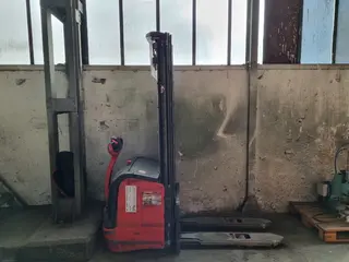 C-Mec 030 soubor 5 ks. paletovacích vozíků elektrických
