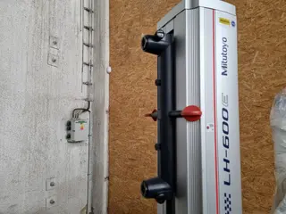 C-Mec 037 lineární výškoměr zn. Mitutoyo LH 600 E