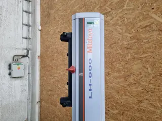 C-Mec 0371 lineární výškoměr zn. Mitutoyo LH 600 E