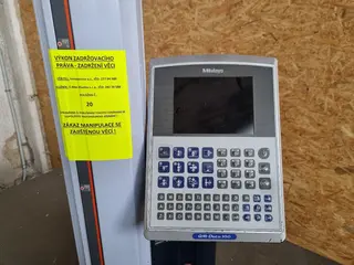 C-Mec 0371 lineární výškoměr zn. Mitutoyo LH 600 E