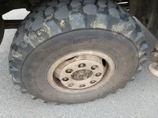 52. e - aukce ČEZ MERCEDES BENZ plošina IPT16-1/A, RZ 8T93546