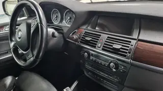 04. KEIG, s.r.o. - Osobní automobil BMW X6