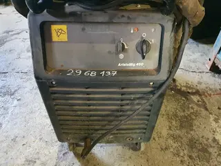 PSJ 04. Svářečka Esab AristoMig 450W s podavačem AristFeed 48-4
