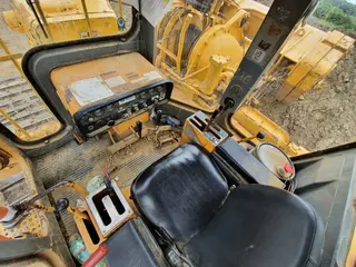 04. Trubkoukladač KOMATSU D 155 C1, nr. 23483
