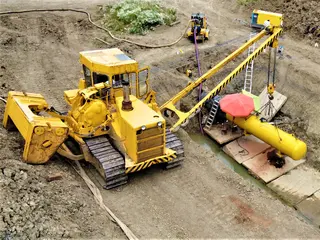 04. Trubkoukladač KOMATSU D 155 C1, nr. 23483