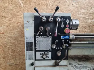C-Mec 040 soustruh INTOS S32